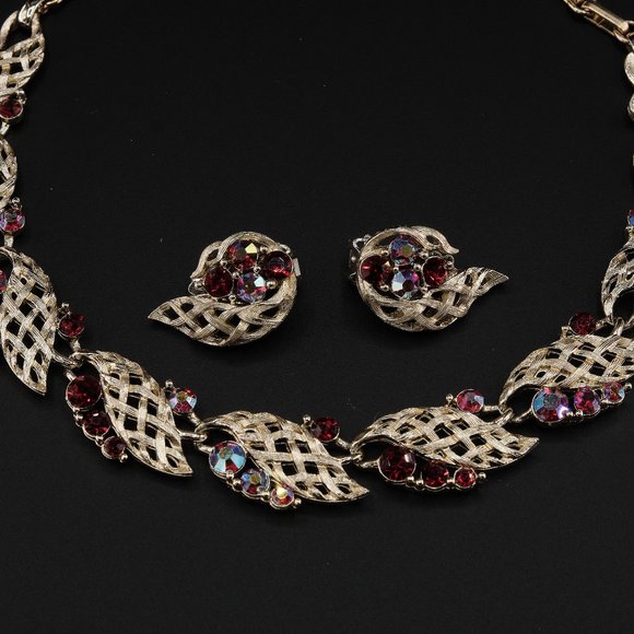Lisner Rhinestone Necklace & Earrings, Vintage Rhinestone Jewelry - Picture 6 of 10